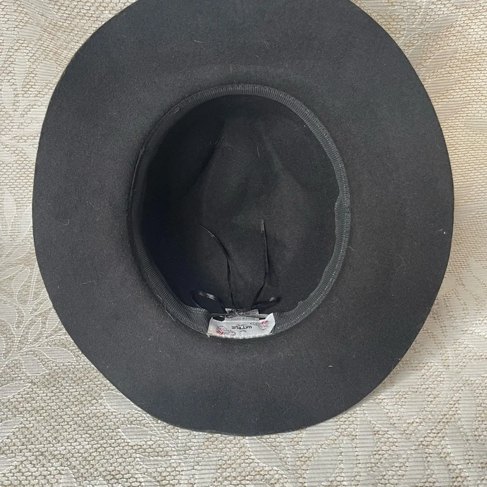 Black Women's Hat with Chain Detail